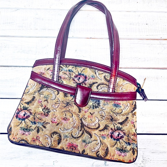 VTG CARPET HANDBAG CANVAS FLORAL RED LEATHER - Picture 1 of 12